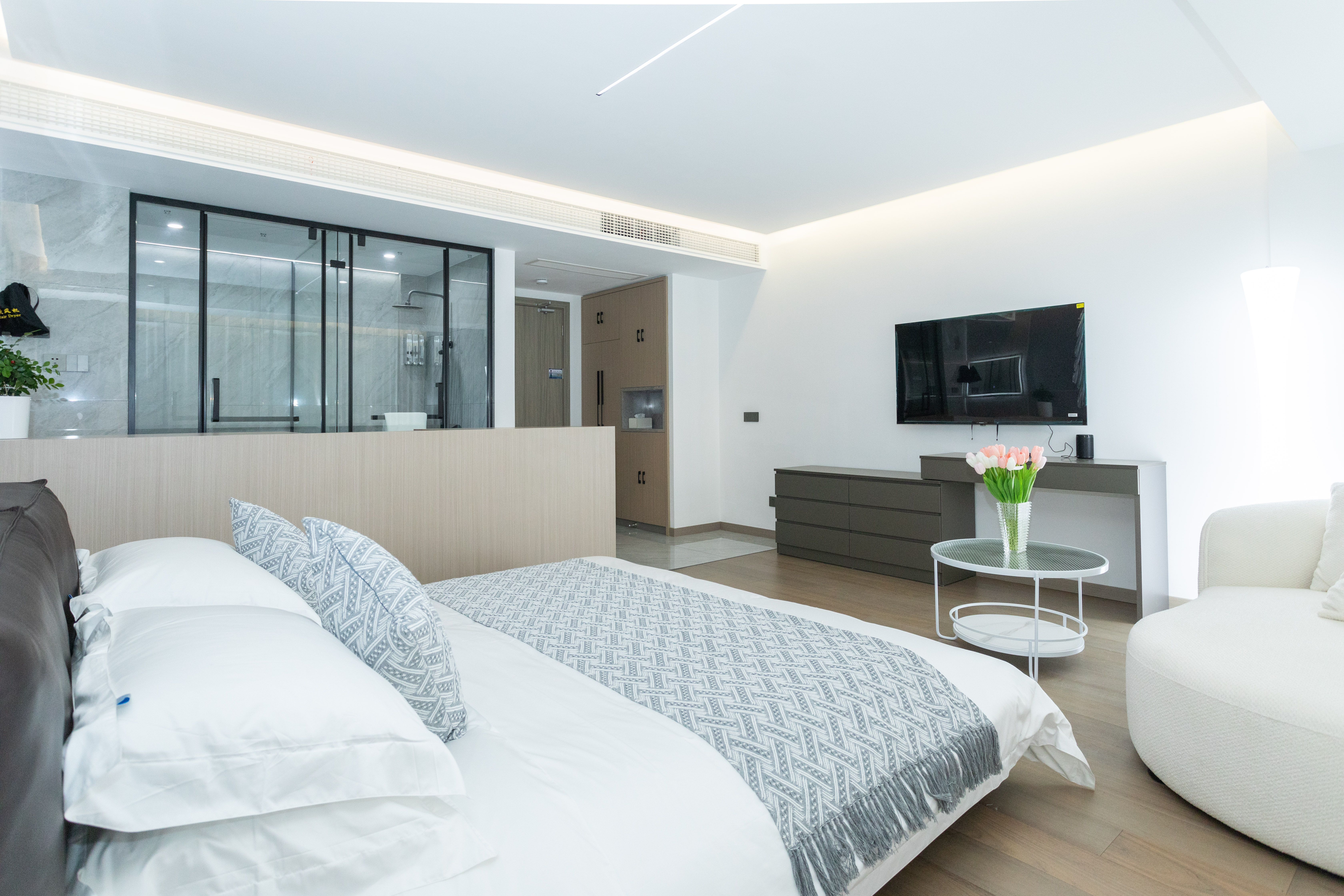 海棠·美式大床房『智能马桶+乳胶床垫』