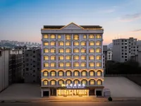 Xingyi Baximan Hotel (Xingyi Minzu Normal University) Hotels in Xingyi