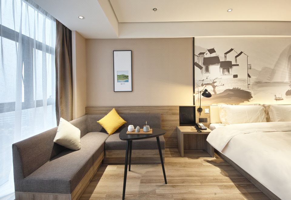 豪華大床房--超大空間+智能馬桶+乳膠床墊+高品布草