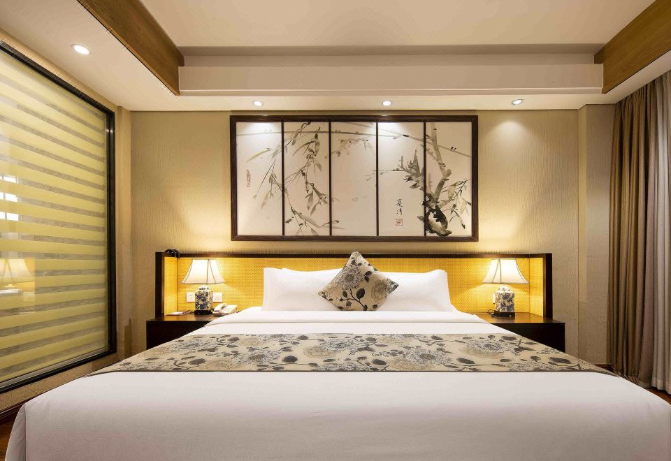 豪华观景棋牌大床房