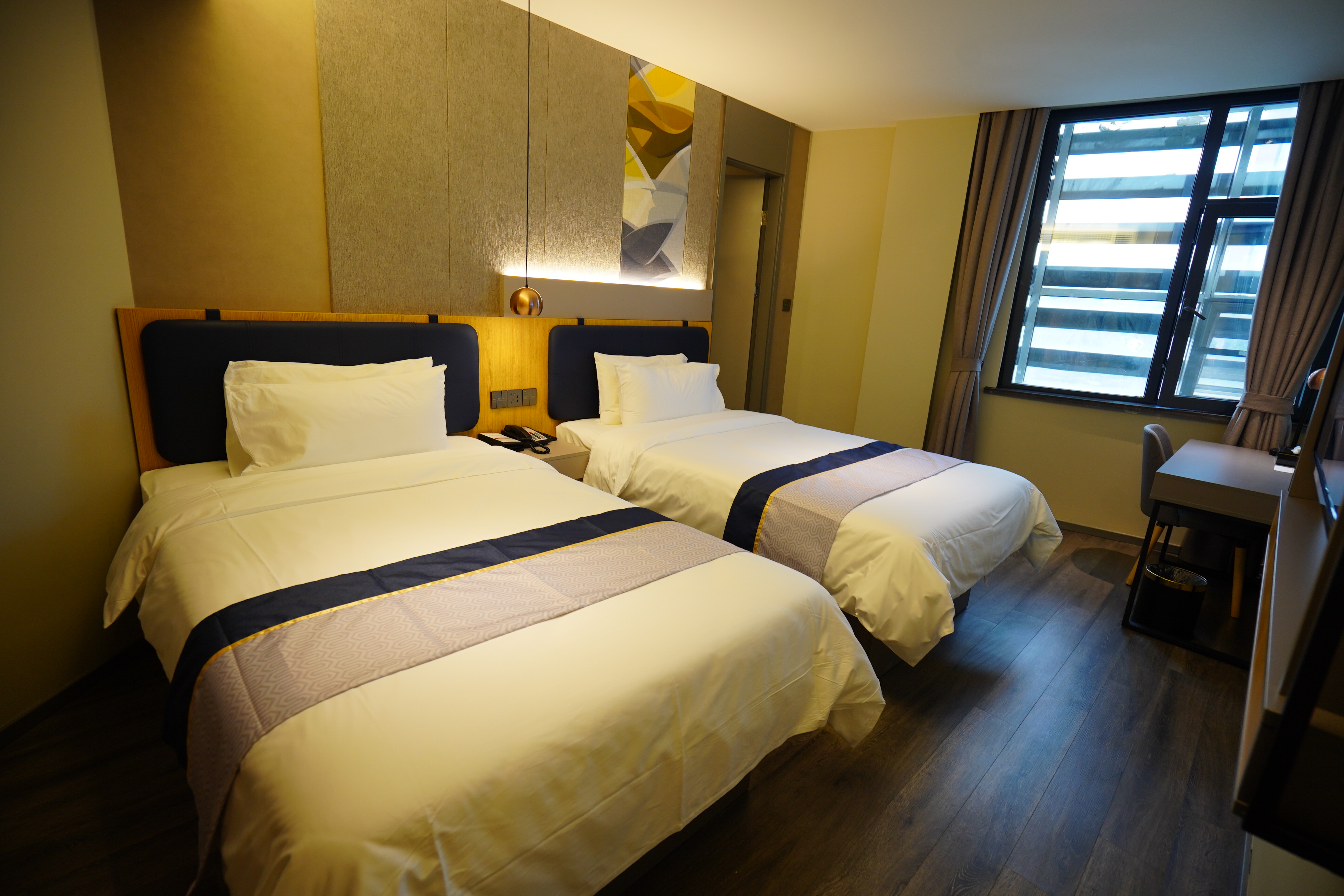 双床房（电视投屏+梦百合0压枕）