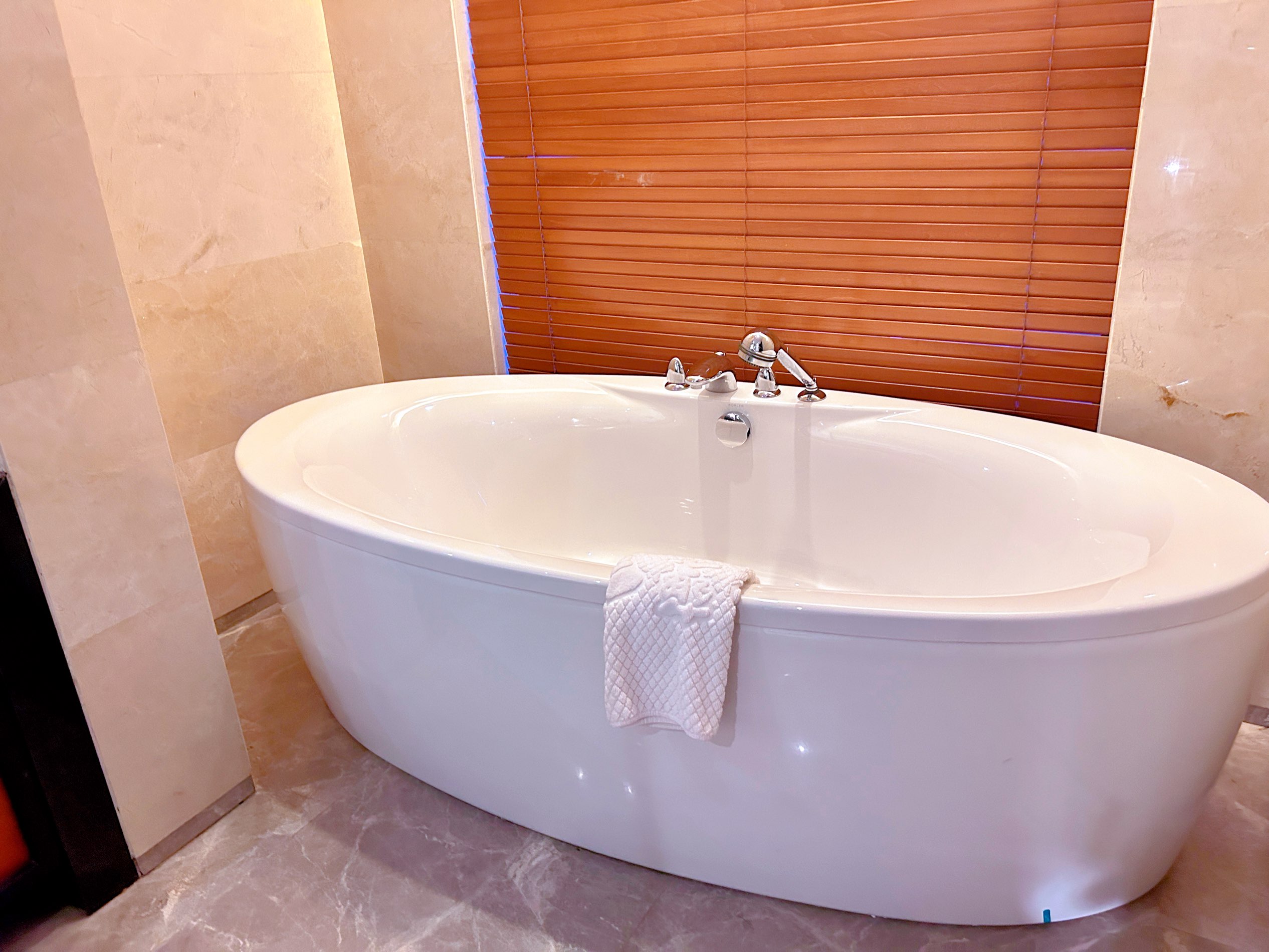 畅享·影院三卧一厅泳池别墅