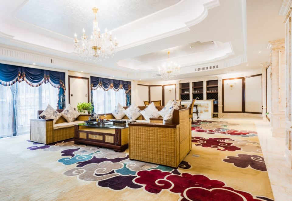 Chishui Jinqian Jiahua HotelMemory Smart Suite