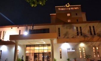 The Metropolitan Hotel Calabar - Housity