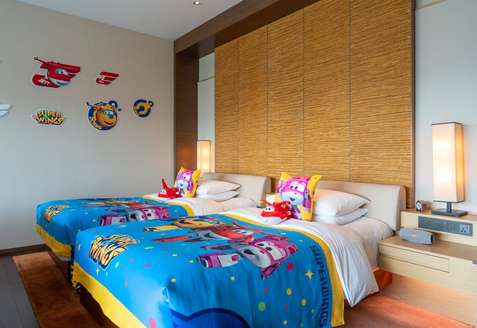 超級飛俠主題雙床房