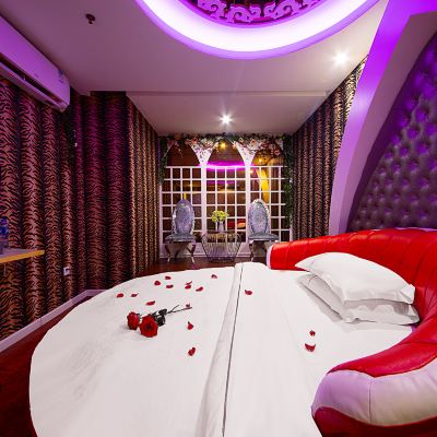 豪華圓床水床房（無窗） 深圳浪漫滿屋主題酒店優惠