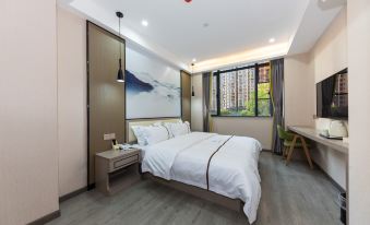 Haoting Business Travel Hotel (Wuhan Zuoling New Town)