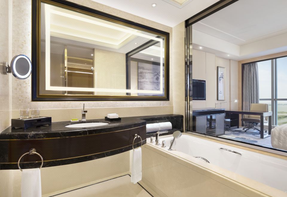 艾美行政大床房