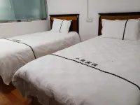 Jishui Erqing Hotel Hotele w: Powiat Jishui