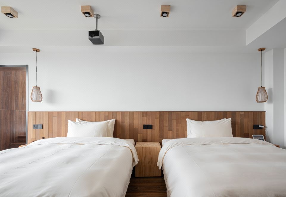 暖阳·山景露台双床房