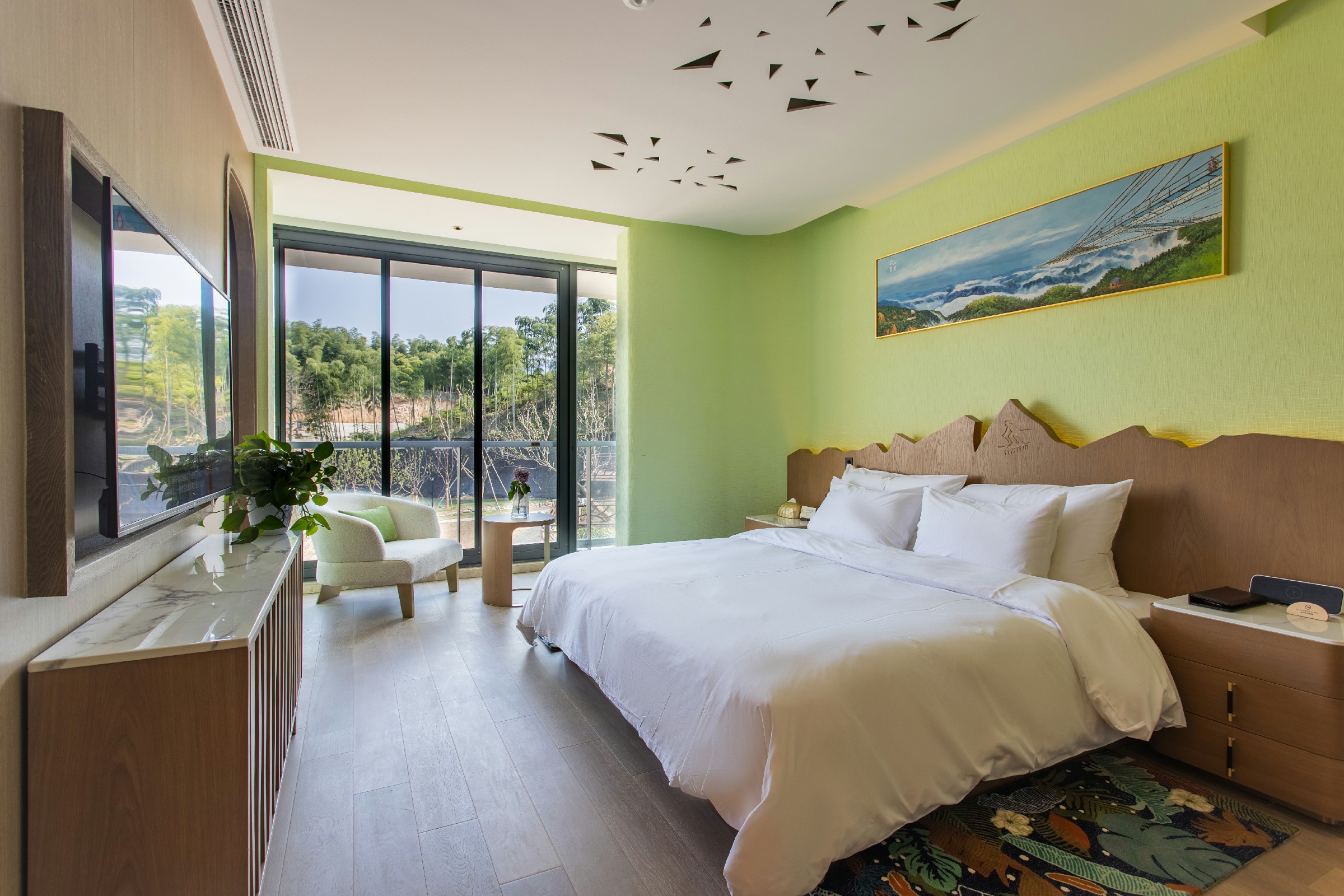 芳草故里·温馨家庭房【童趣树屋+萌宠同乐+亲子度假】