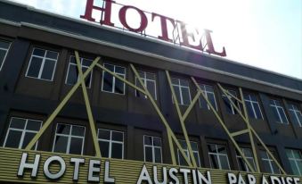 Hotel Austin Paradise