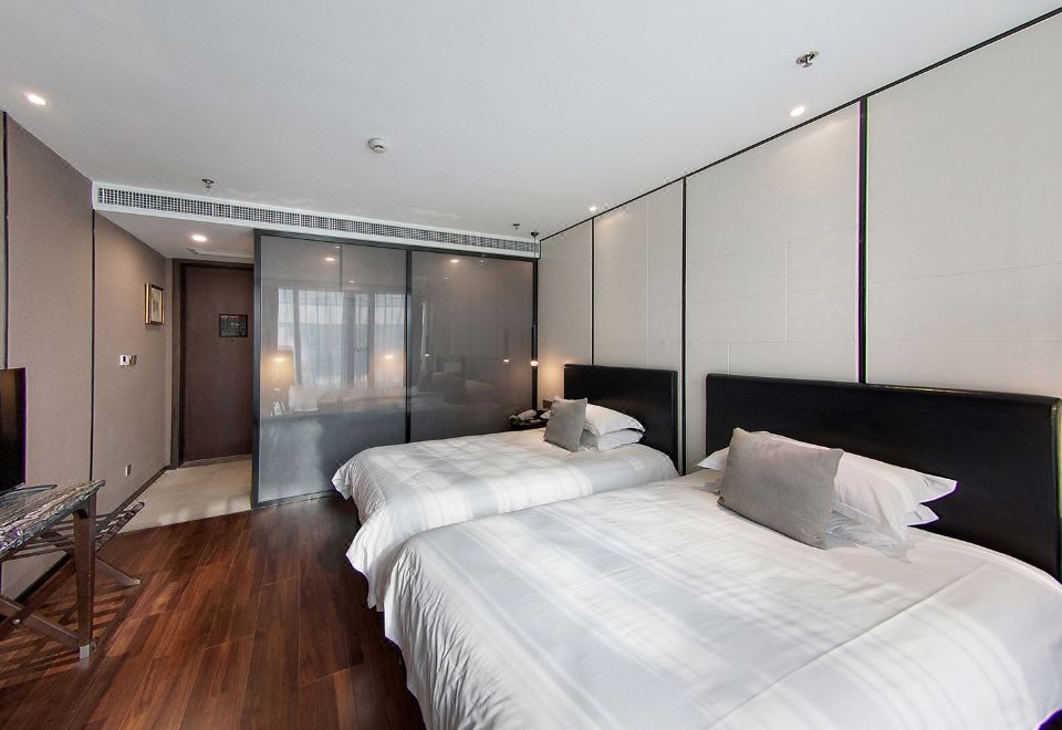 Superior Room - with View (2 beds)