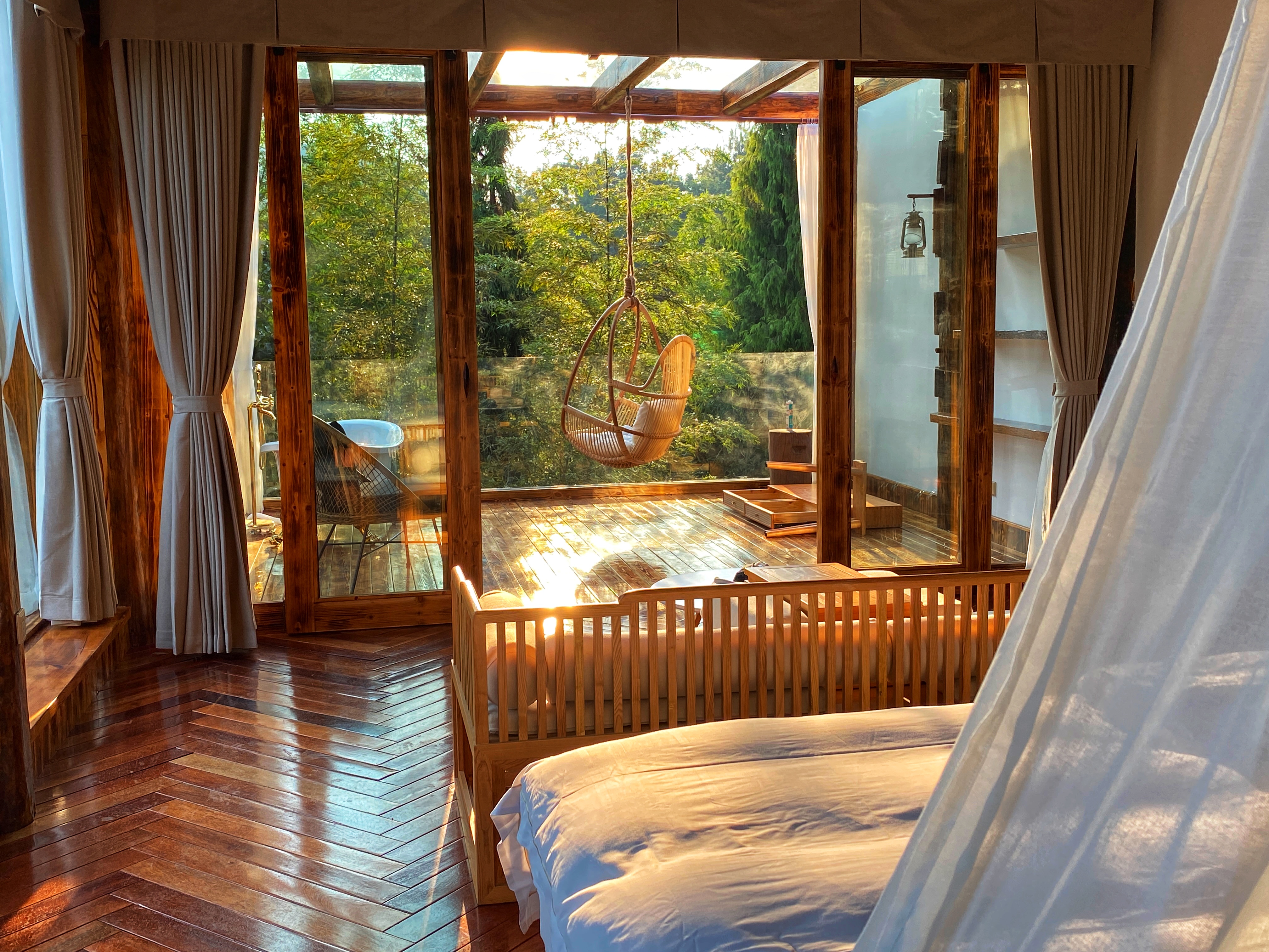 归隐+露台大浴缸+180度观景