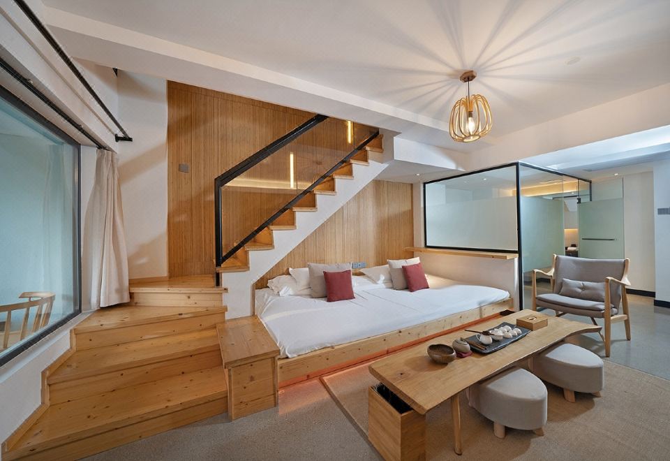 Jiulongwan ResortDuplex Family Friendly Room