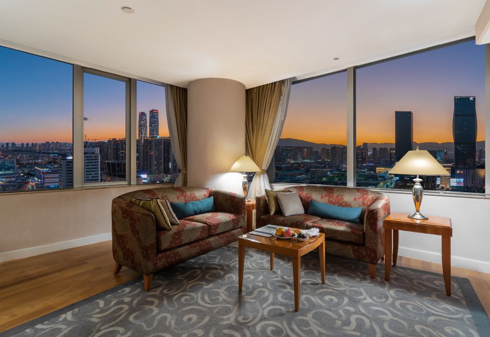 城景景觀套房「一室一廳+獨立客衞」