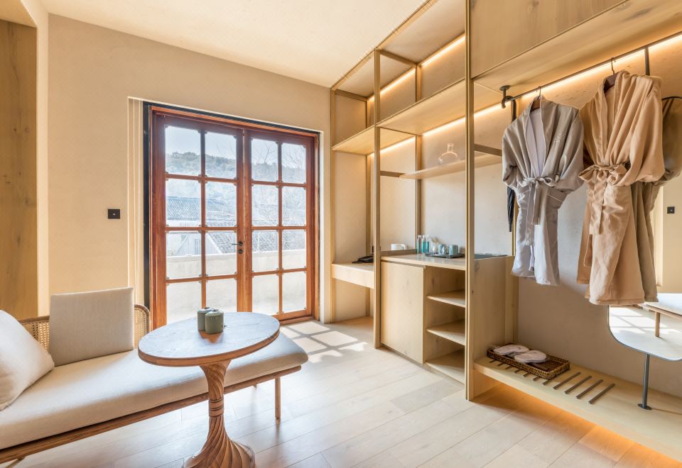 眾岑·青一套房雙床房