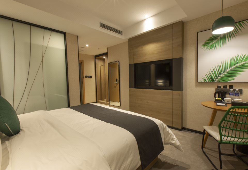 优品大床房-智能客控