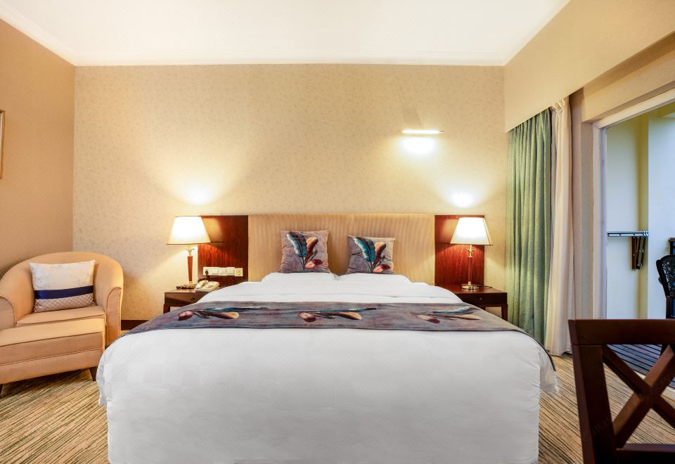 行政海景大床房