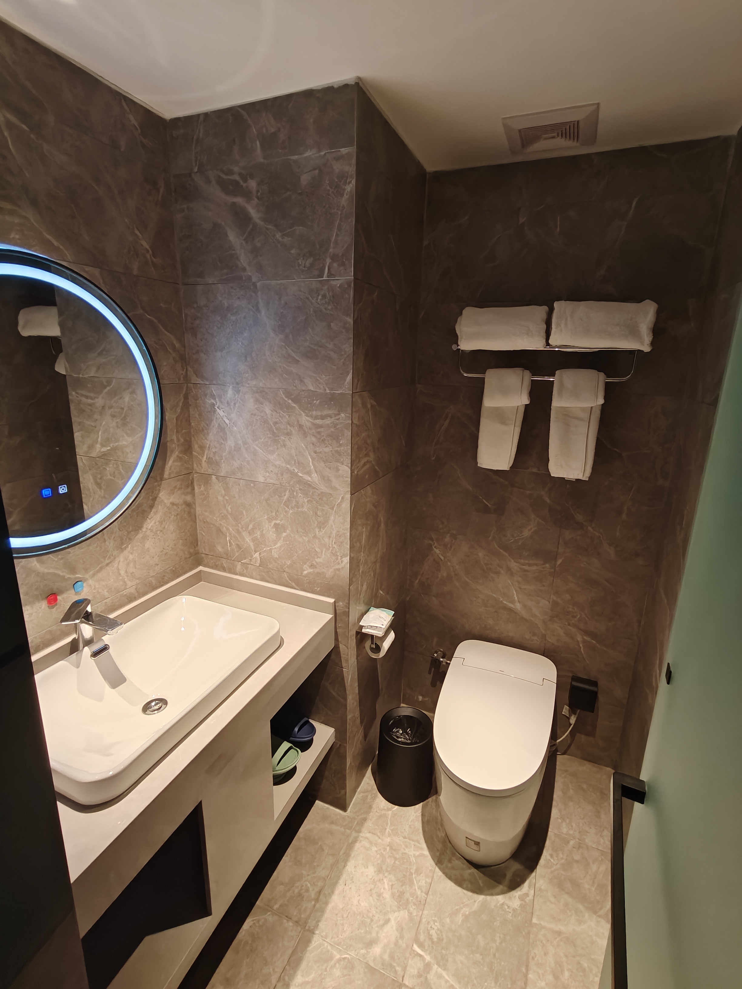 如沐山景亲子房