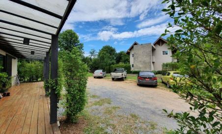 Shanti-Retreat Hotel - Housity