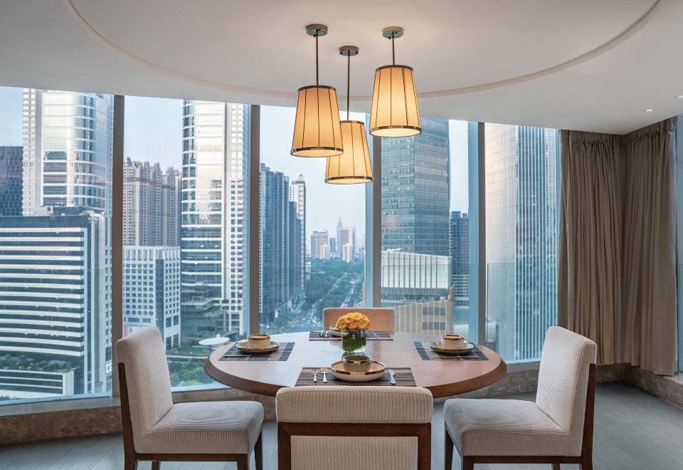 三房豪華行政套房