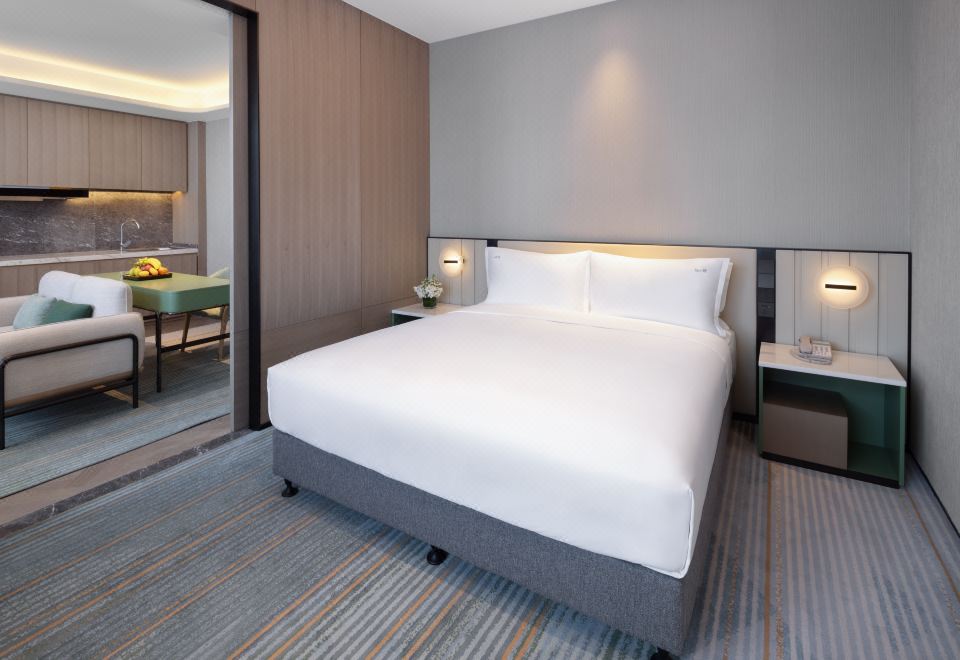 开放式大床套房