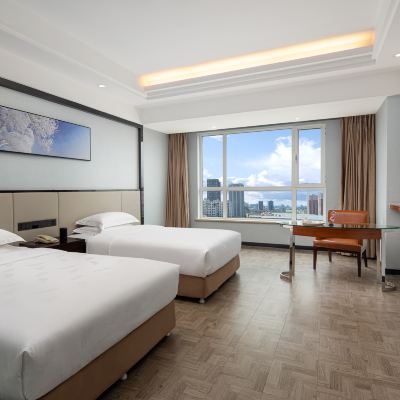 高級雙床房（斯林百蘭床墊+親膚床品+辦公桌） 吉林紫光苑華美達酒店優惠