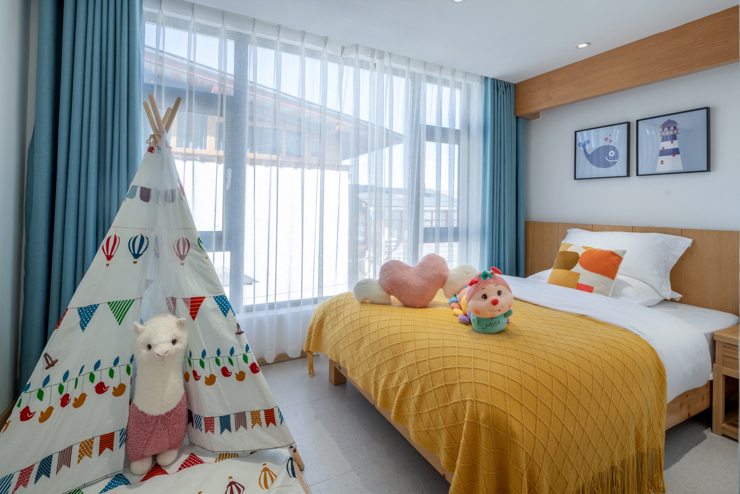 Oxygen Supply Deluxe Family Suite-Heated Floor