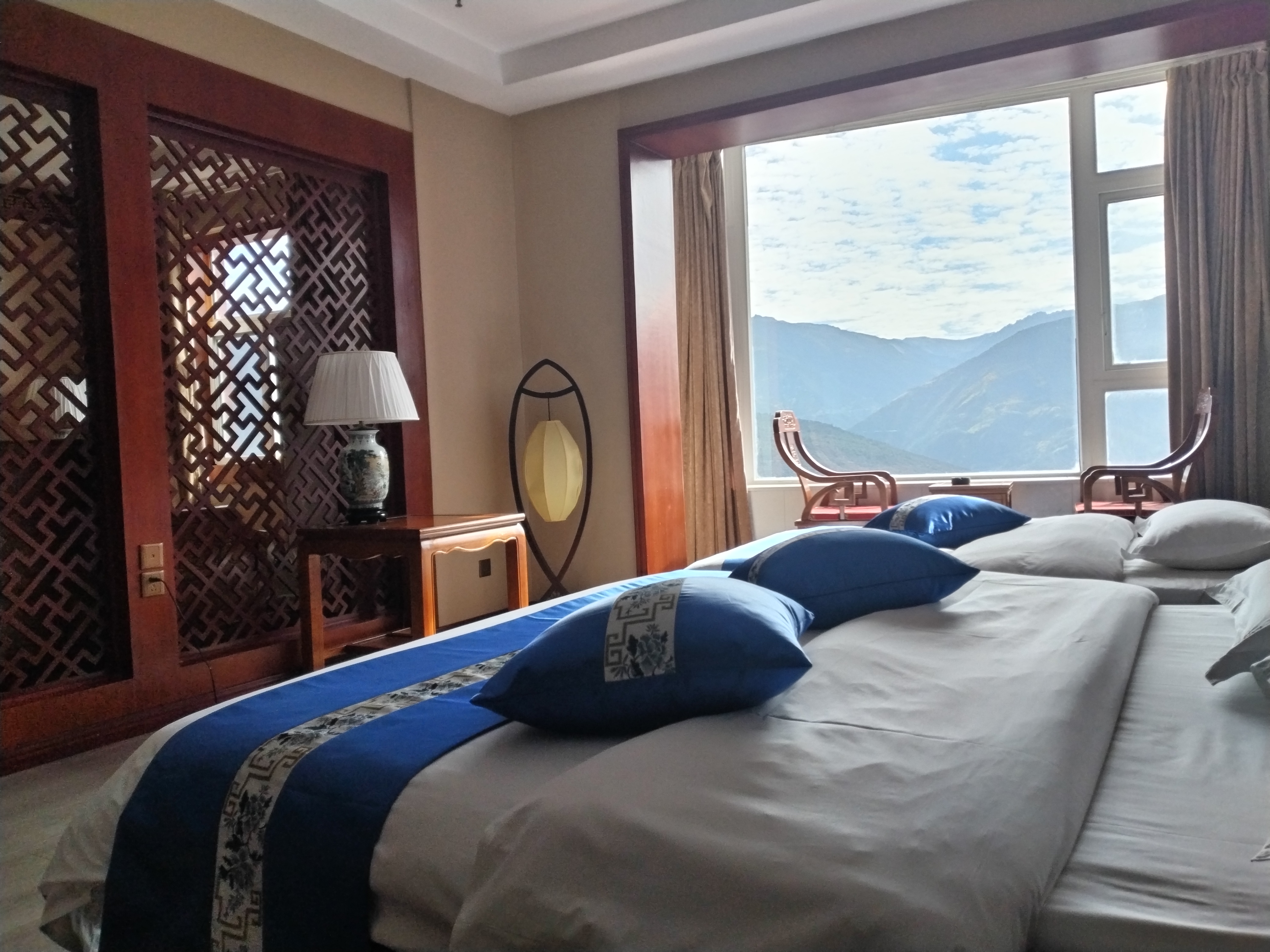 雪山景高级一室套房（空调+供氧）