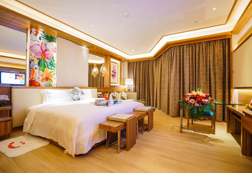 Regal Palace Hot Spring Hotel GuangzhouElegant Queen Room