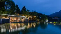 Floral Hotel· Taining Jingjing Tea Culture Resort Hotel