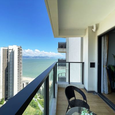 簡約側海景雙床房 惠州花季度假公寓（華潤小徑灣店）優惠