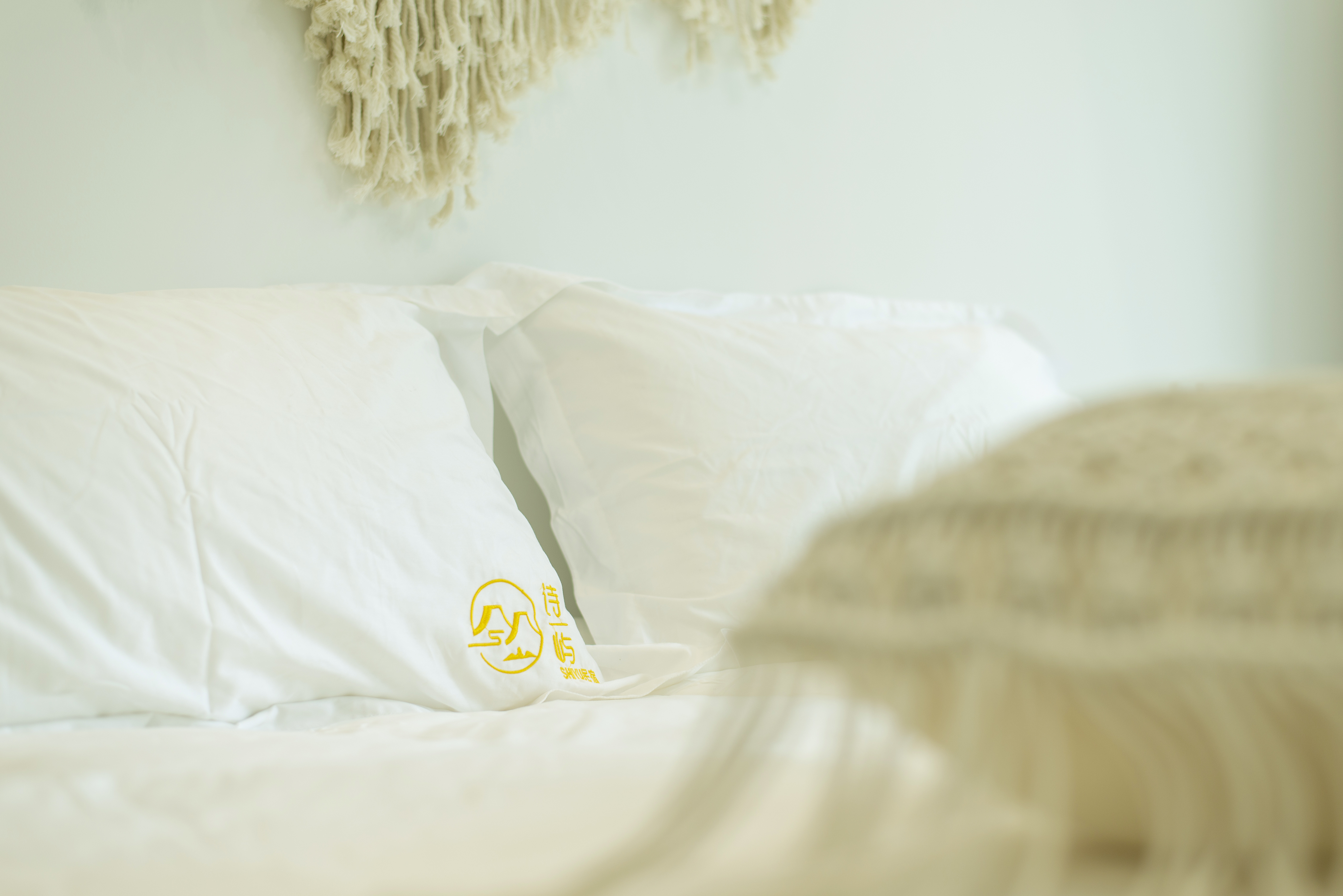 慕白-浪漫婚纱大床房