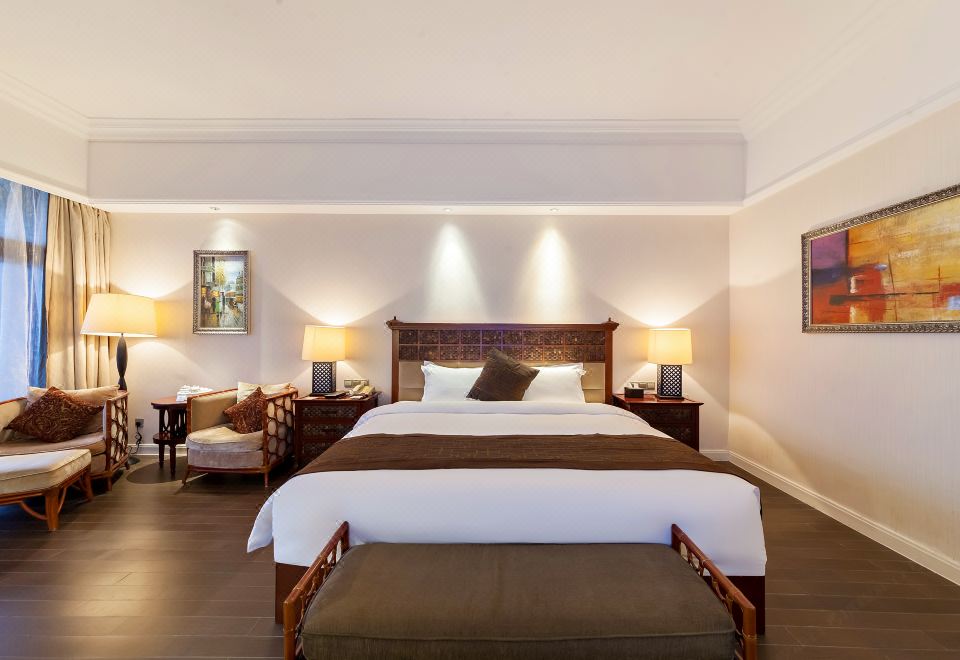 至尊海景日出大床房（独立观海阳台）