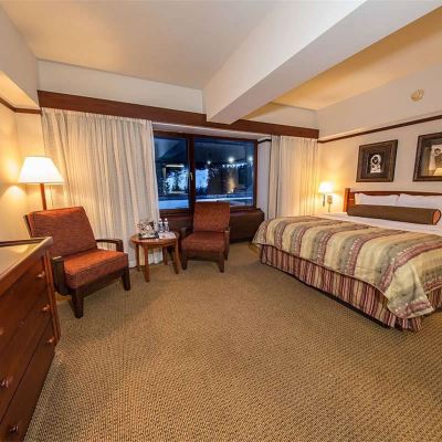 Deluxe King Room Alyeska Resort Promo Code