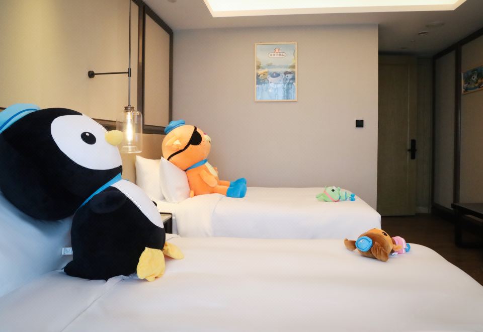 Crowne Plaza Hangzhou LinpingFamily Friendly Room