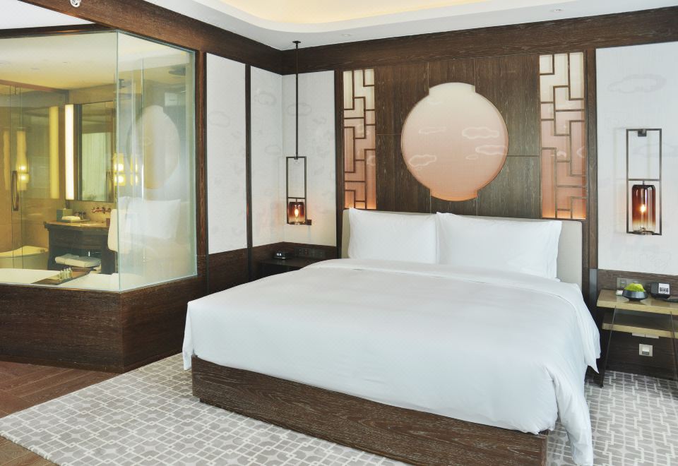 桃源特大床觀景房（智能客控+浴缸+歐舒丹洗護用品）