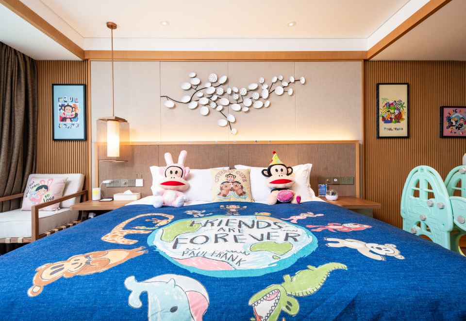 大嘴猴亲子主题房