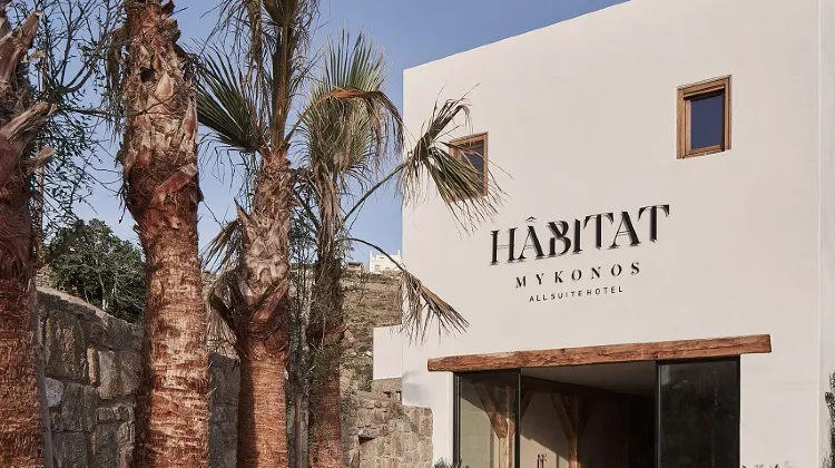 Amyth of Mykonos Hotel 外観