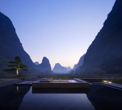 Four Seasons Yunqi Resort (Yangshuo Yulonghe Eternal Love Branch) Ξενοδοχεία στην πόλη 