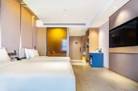 Atour Hotel Binhe West Road Peacock River Landscape Belt Korla