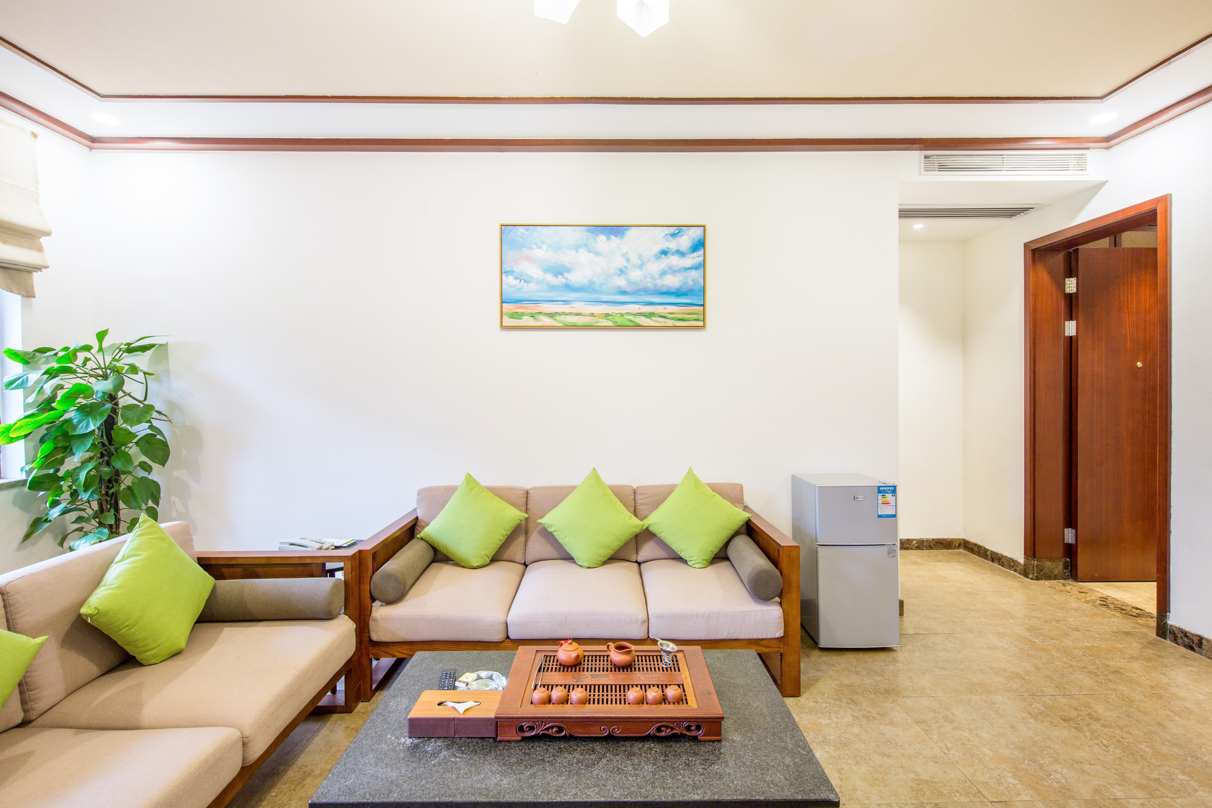 Baodun Lake Hushan Hot Spring ResortVenice Hot Spring Villa - 3-Room, Near Water (Slide)