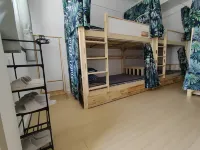 WEIFENG     HOMESTAY