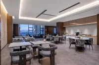 君漫飯店