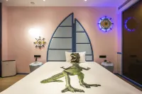 Atour Hotel (Ningbo Tianyi Square)