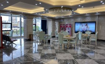 Paco Hotel (Huazhou Shifu Square)