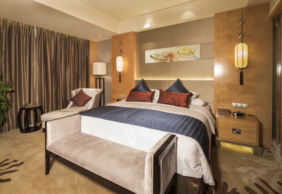 Felton Grand Hotel Hotel Chengdu Featured Deluxe Room (Double Bed)