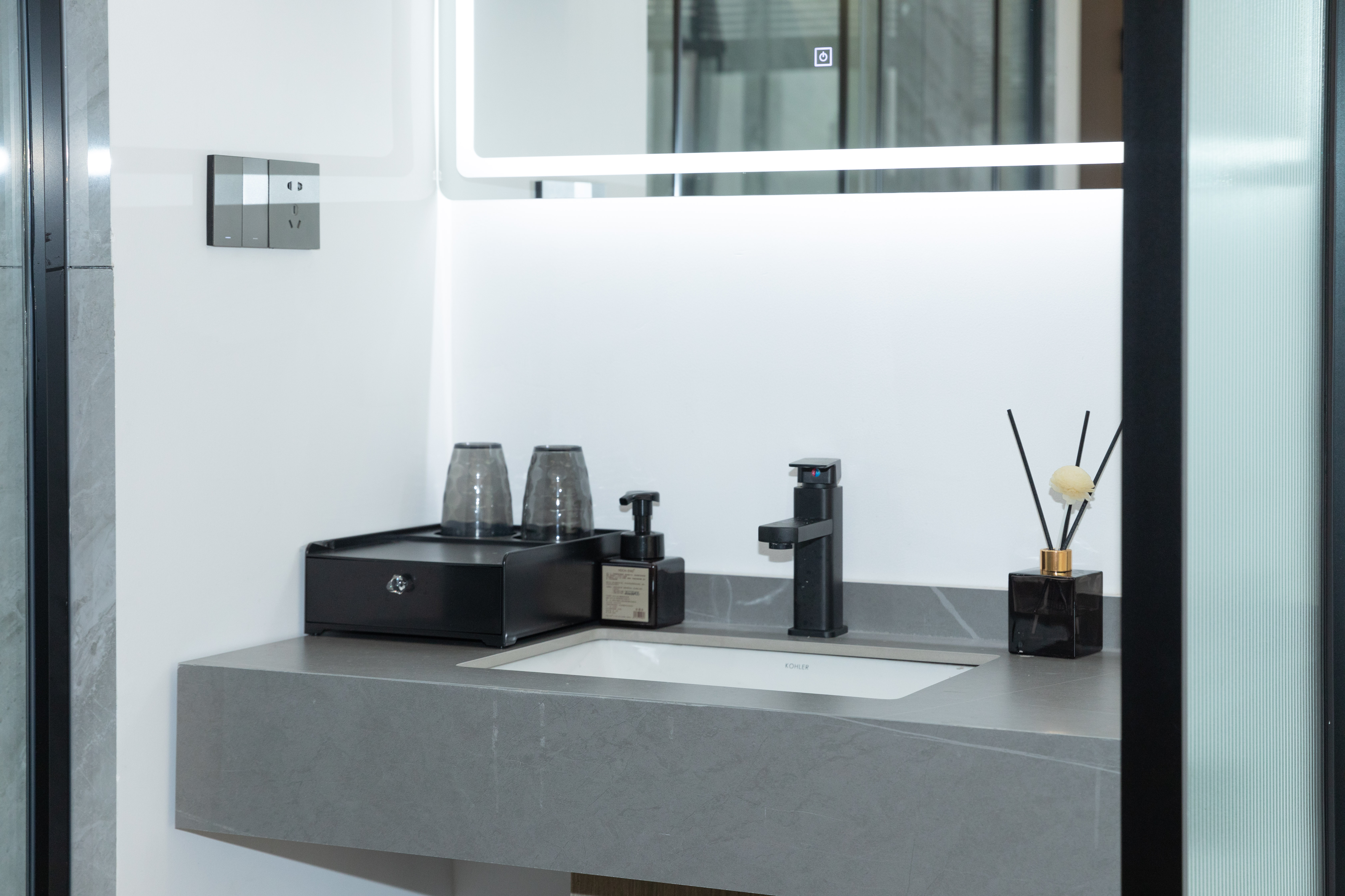 听海·浴缸海景大床房『智能马桶+乳胶床垫』