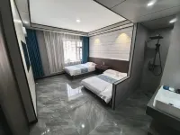 Qianhe Hotel